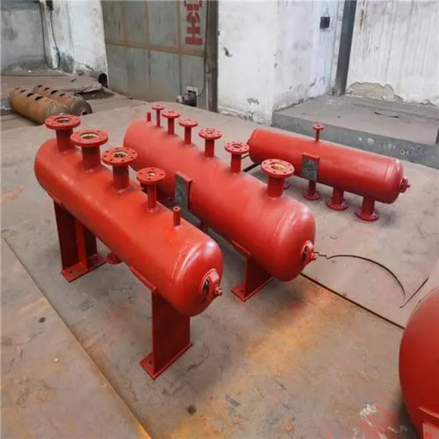 裕民分集水器安装高度